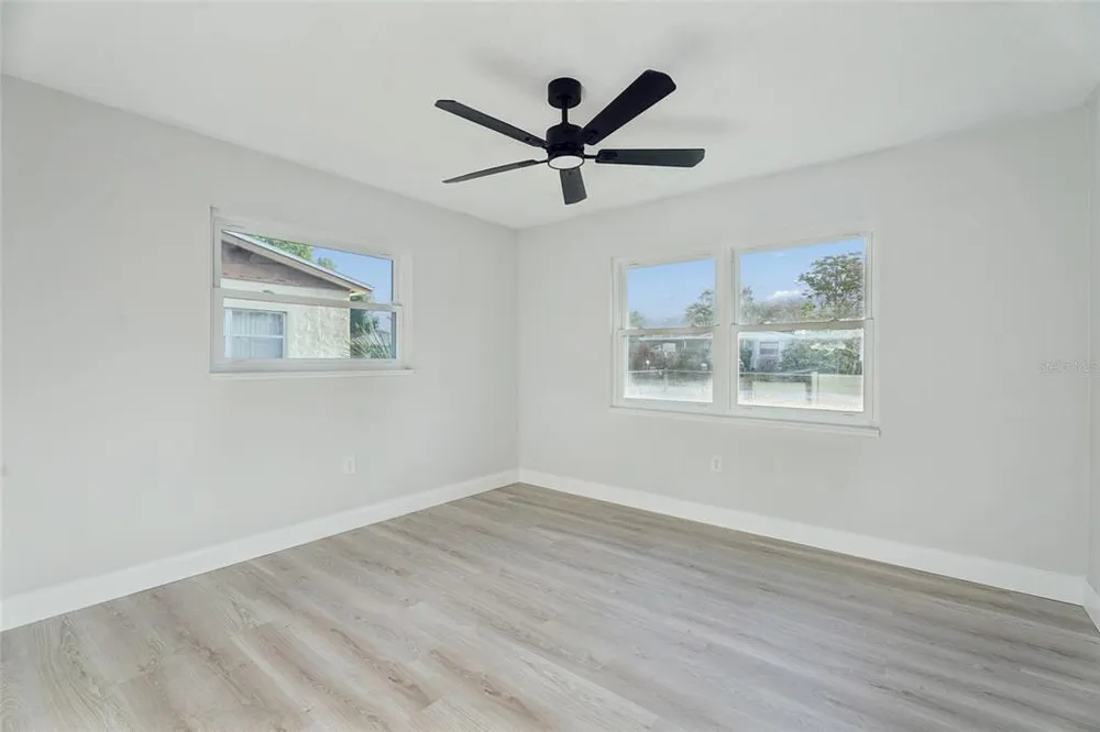 2105 9th St NE, Winter Haven, FL 33881