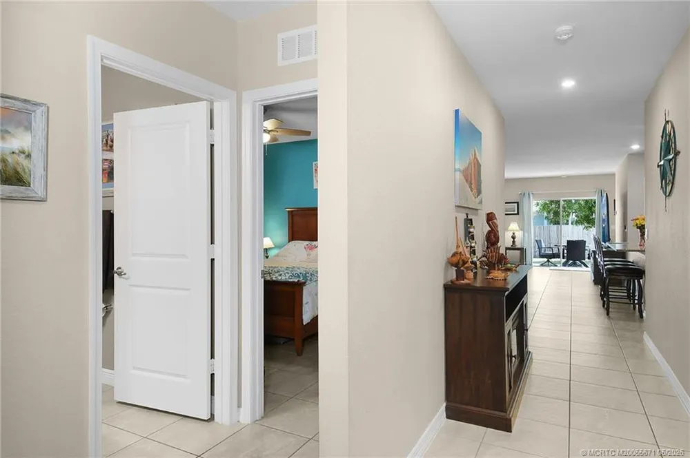 2068 SW McAllister Ln, Port St Lucie, FL 34953