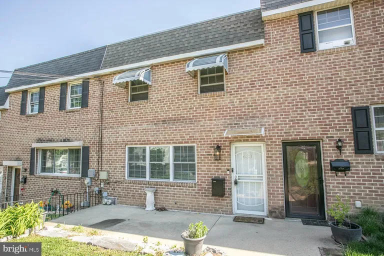 633 E Elm St, Norristown, PA 19401