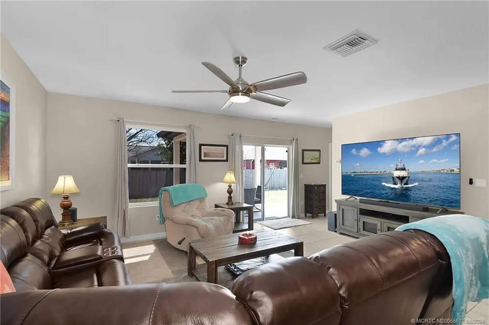 2068 SW McAllister Ln, Port St Lucie, FL 34953