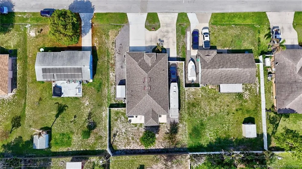 2068 SW McAllister Ln, Port St Lucie, FL 34953