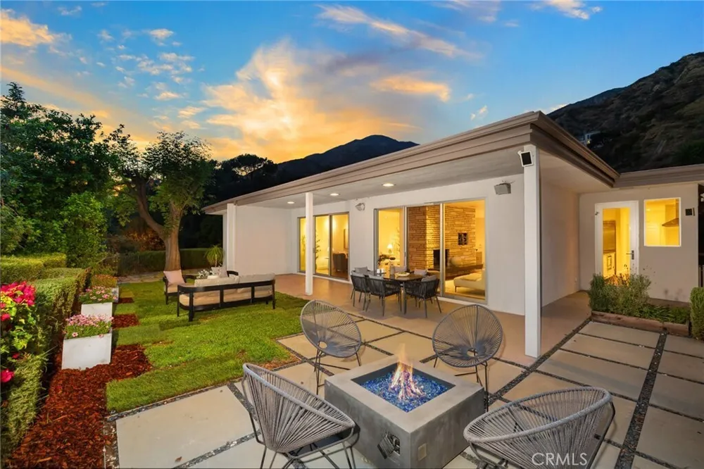 598 Camillo Rd, Sierra Madre, CA 91024