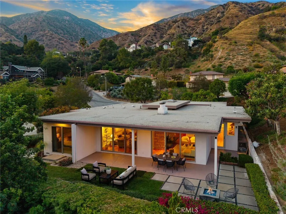 598 Camillo Rd, Sierra Madre, CA 91024