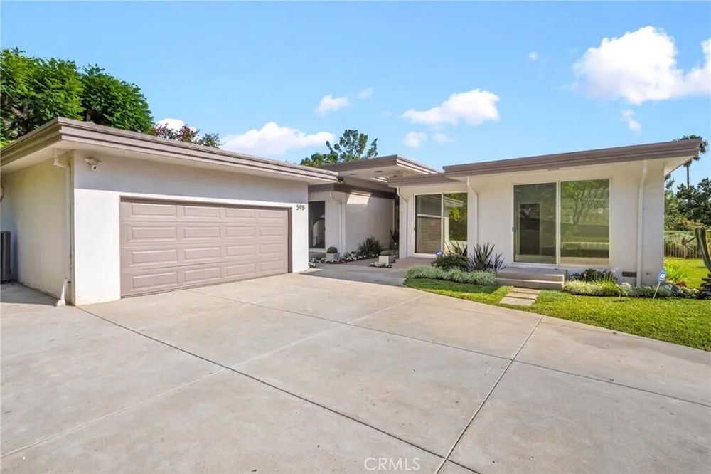 598 Camillo Rd, Sierra Madre, CA 91024