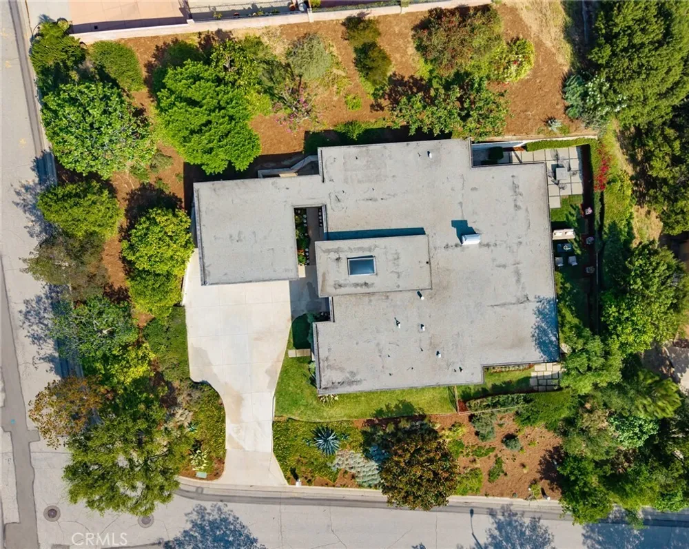 598 Camillo Rd, Sierra Madre, CA 91024