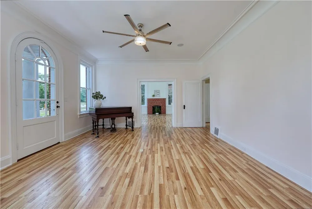 2901 Summerville Rd, Phenix City, AL 36867