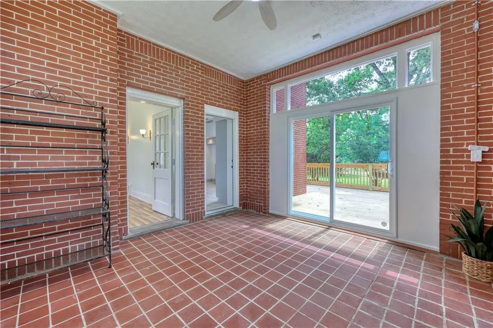 2901 Summerville Rd, Phenix City, AL 36867