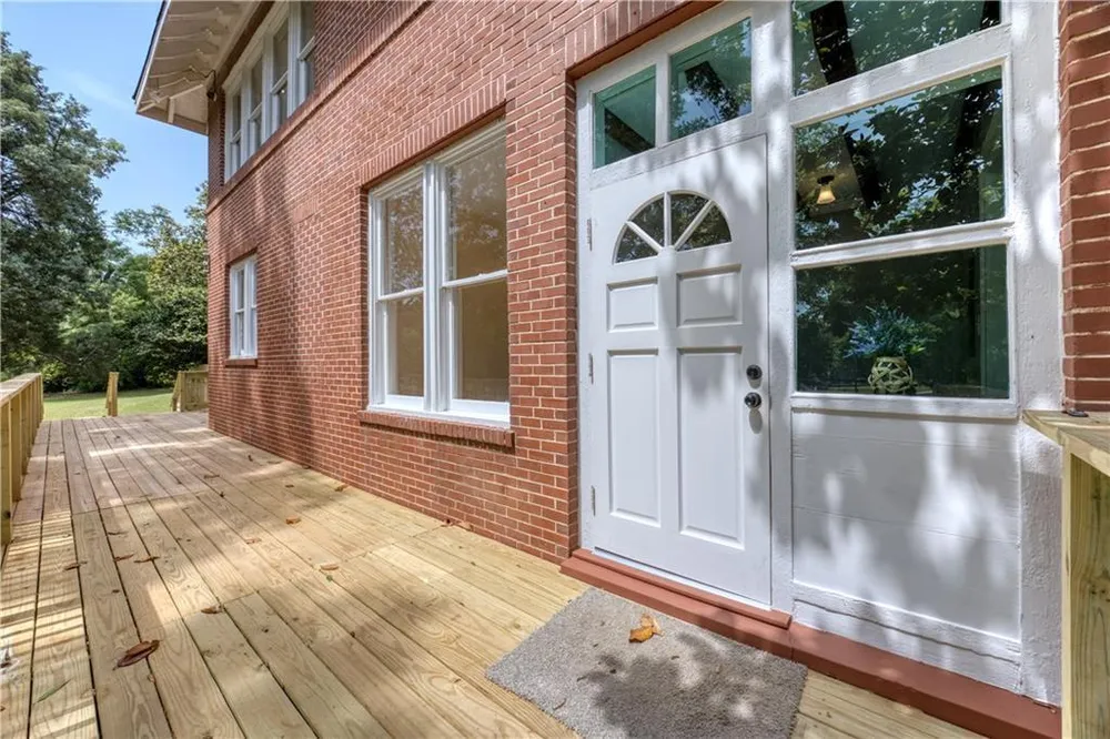 2901 Summerville Rd, Phenix City, AL 36867