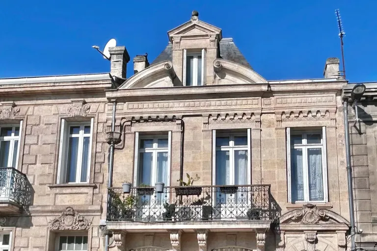 Bordeaux, 33000, France