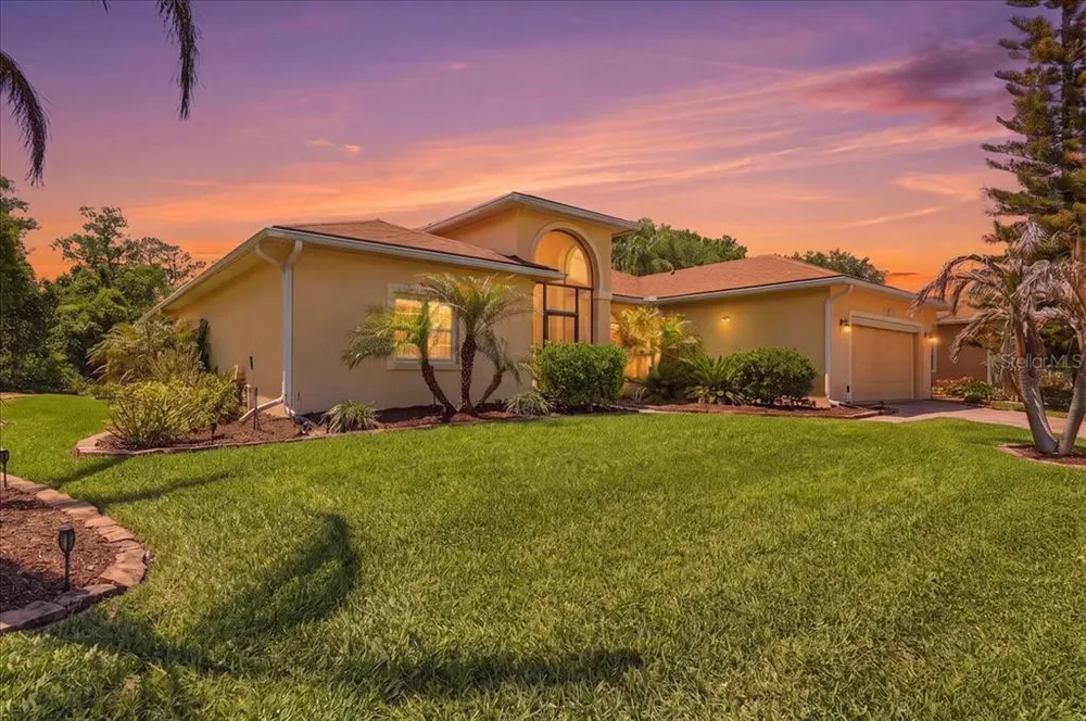 4179 Aberdeen Ln, Lake Wales, FL 33859