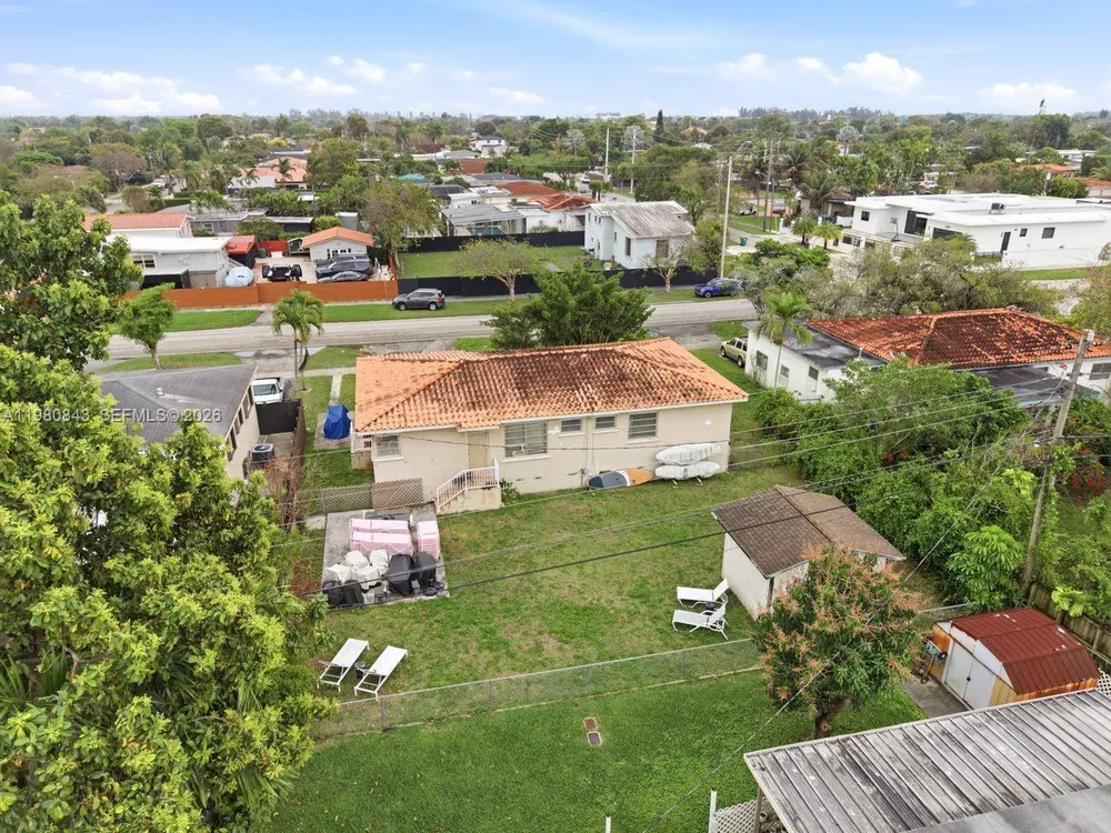 1930 SW 82nd Ave, Miami, FL 33155