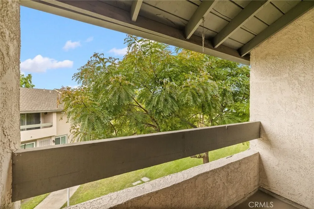735 Leafwood Ct, Brea, CA 92821