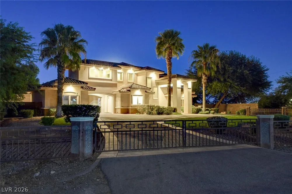 6180 El Camino Rd, Las Vegas, NV 89118