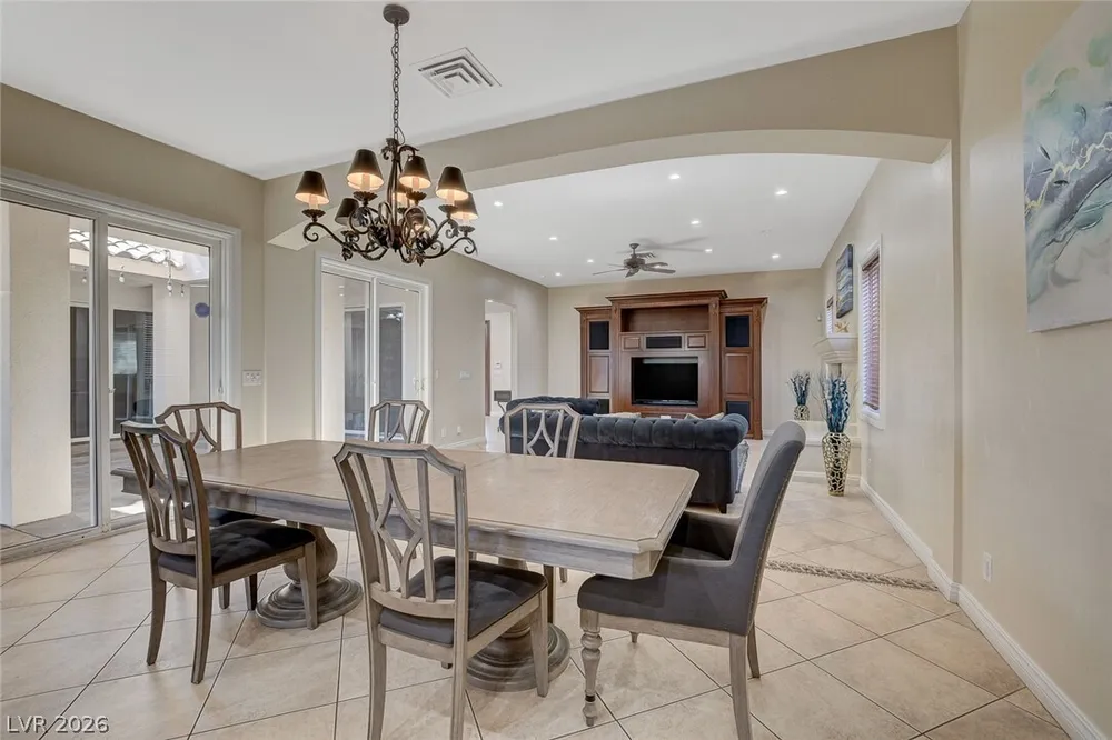 6180 El Camino Rd, Las Vegas, NV 89118