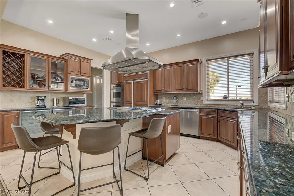6180 El Camino Rd, Las Vegas, NV 89118