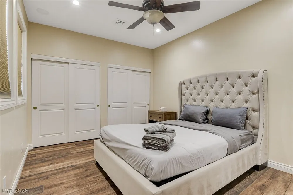 6180 El Camino Rd, Las Vegas, NV 89118