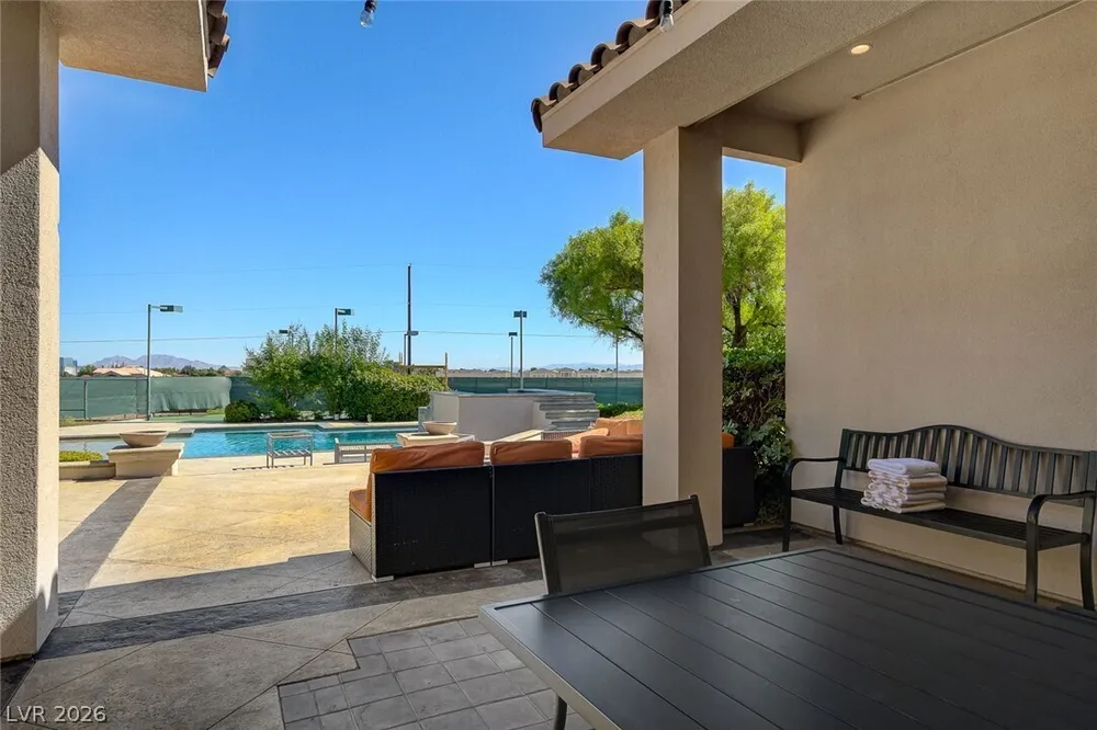 6180 El Camino Rd, Las Vegas, NV 89118