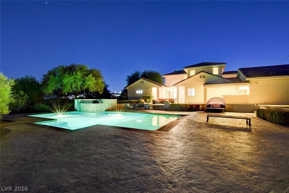 6180 El Camino Rd, Las Vegas, NV 89118