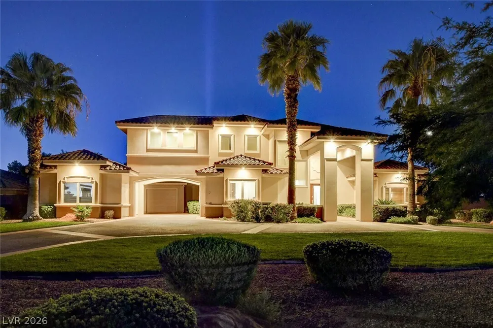 6180 El Camino Rd, Las Vegas, NV 89118