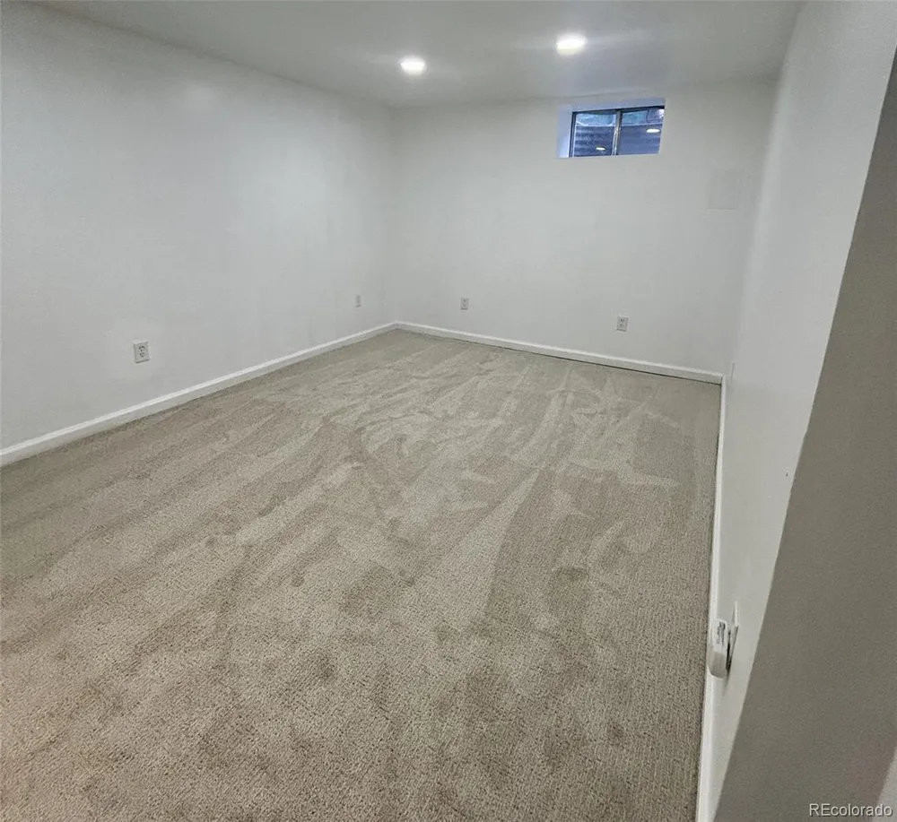 1500 Abilene Dr, Broomfield, CO 80020