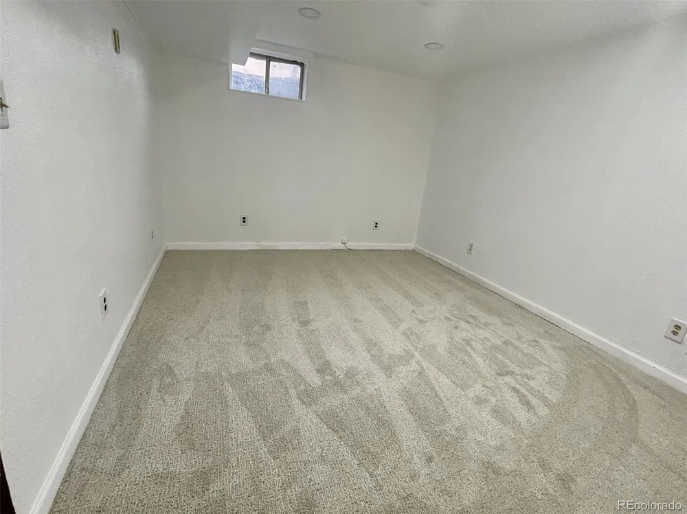 1500 Abilene Dr, Broomfield, CO 80020