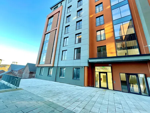 80 Inverlair Avenue, Newlands, G43 2BD