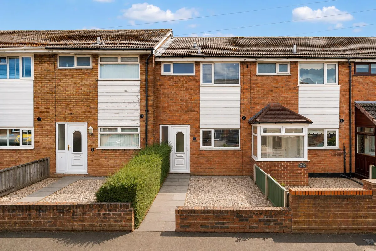 Holt Lane, Rainhill, Prescot