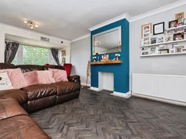 South Road, South Ockendon thumb 3