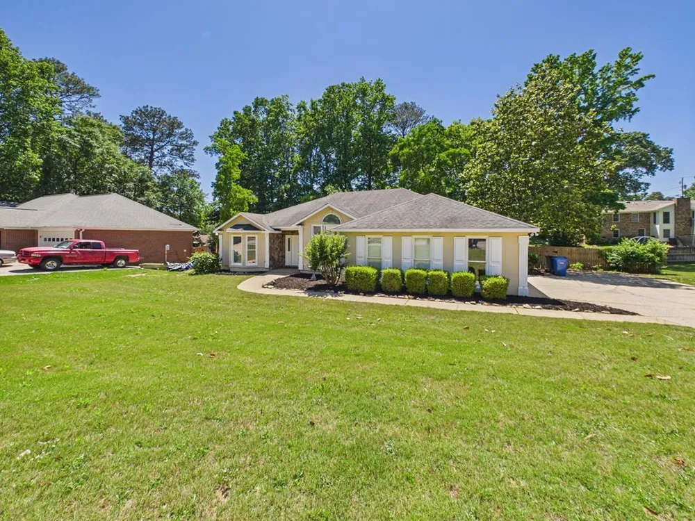 6617 Hillbrook Ave, Columbus, GA 31909