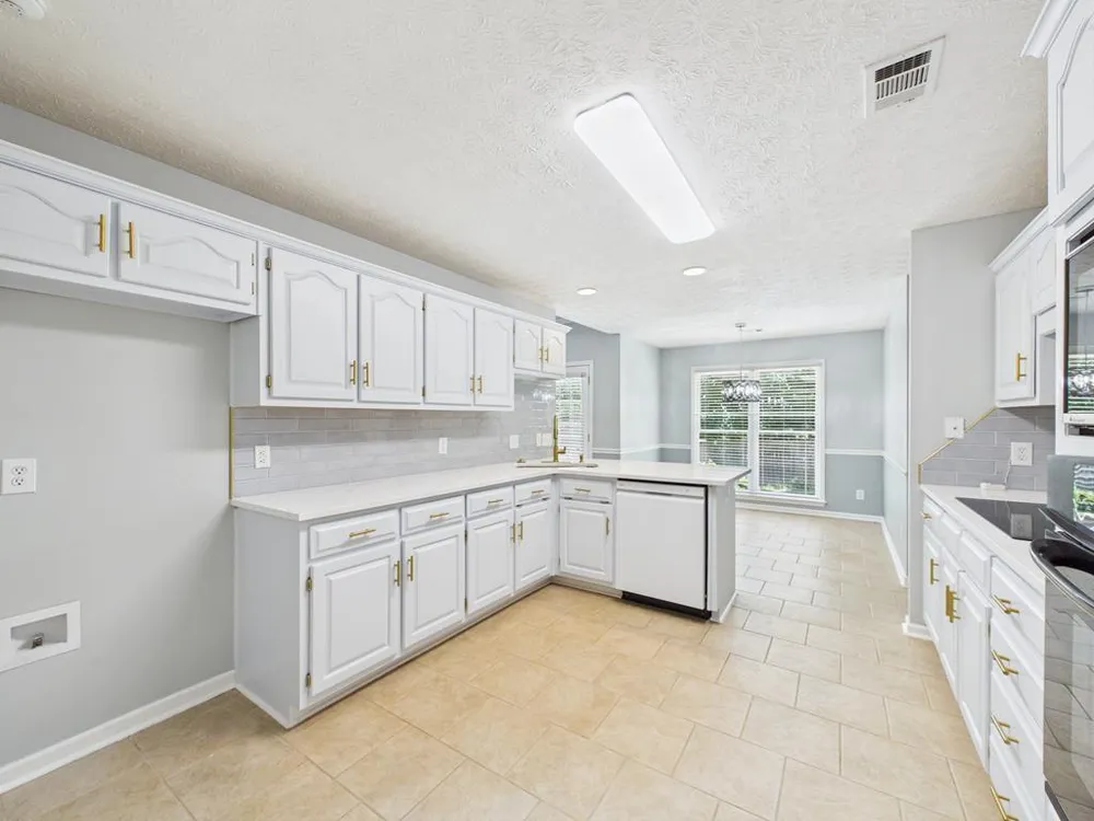 6617 Hillbrook Ave, Columbus, GA 31909