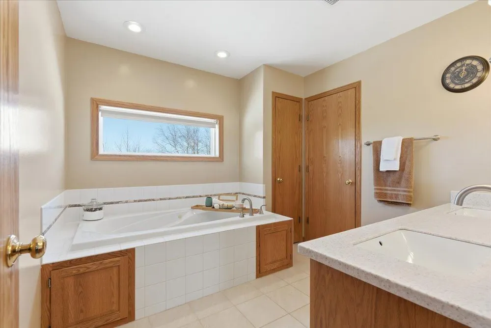 17892 Impala Path, Lakeville, MN 55044