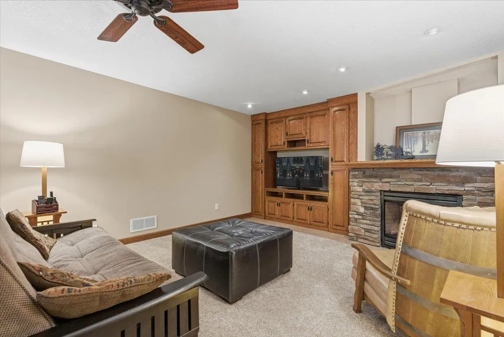 17892 Impala Path, Lakeville, MN 55044