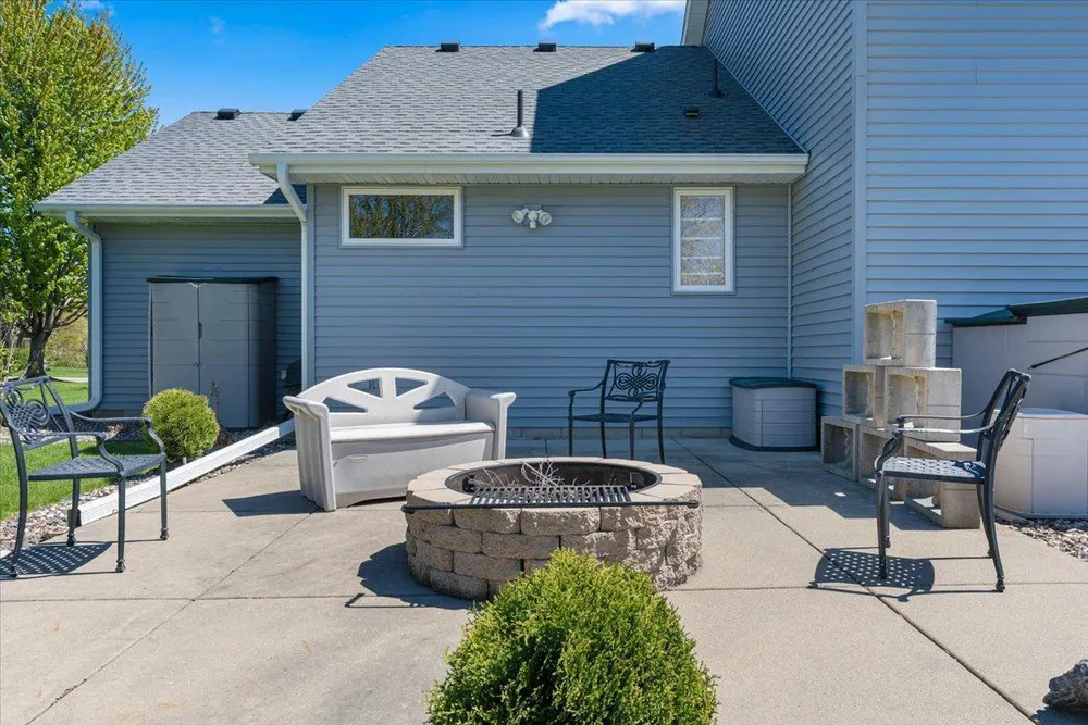 17892 Impala Path, Lakeville, MN 55044