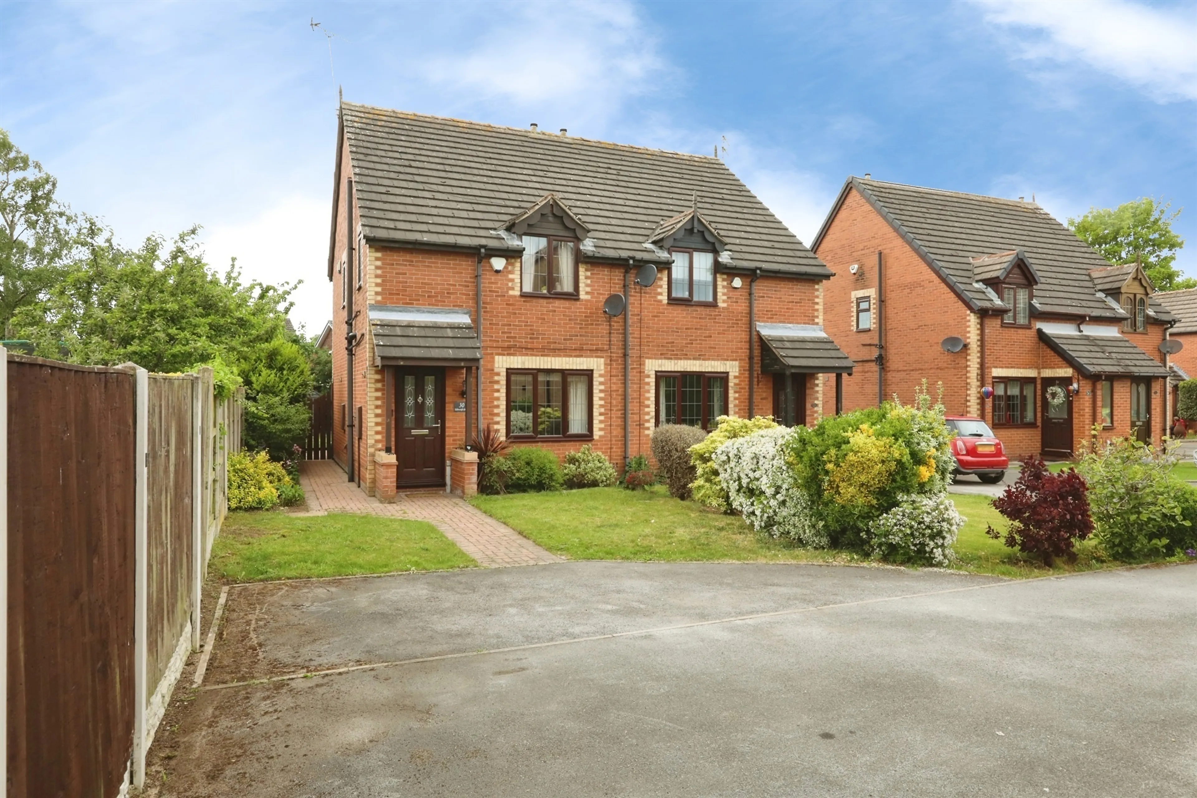 Property at Edencroft Drive, Edenthorpe, Doncaster