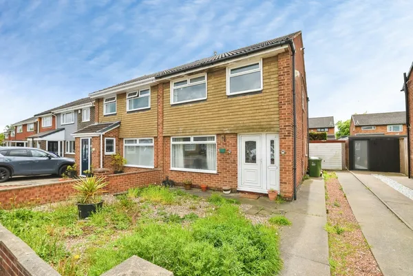 Fulmar Road, STOCKTON-ON-TEES, Clevel...