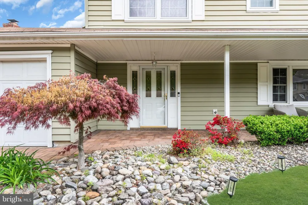 23 N Rhoda St, Monroe Township, NJ 08831