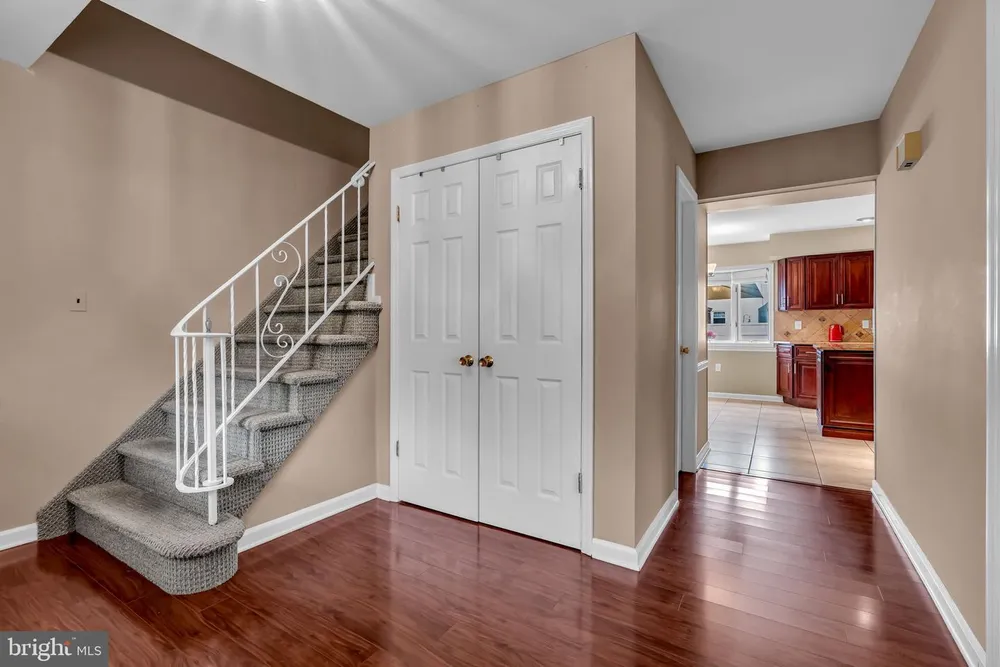 23 N Rhoda St, Monroe Township, NJ 08831