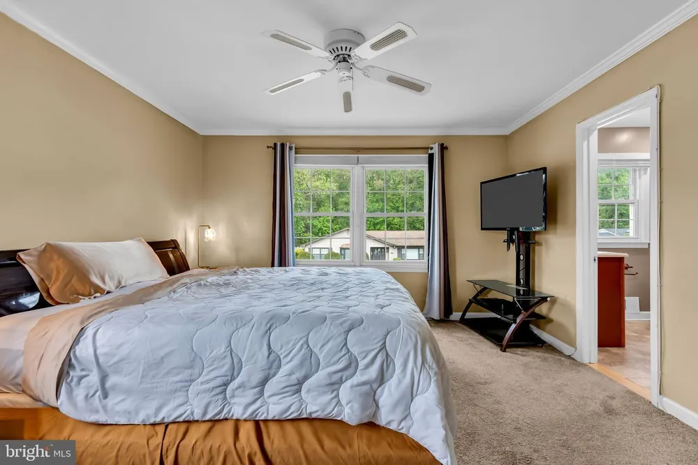 23 N Rhoda St, Monroe Township, NJ 08831