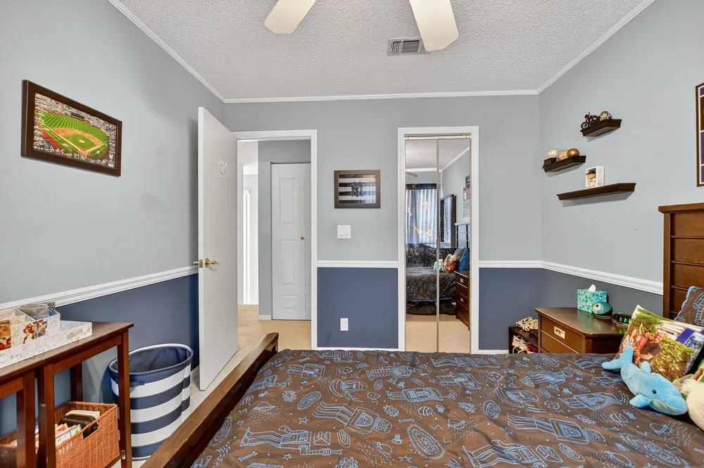 1061 NW 13th St, Boca Raton, FL 33486