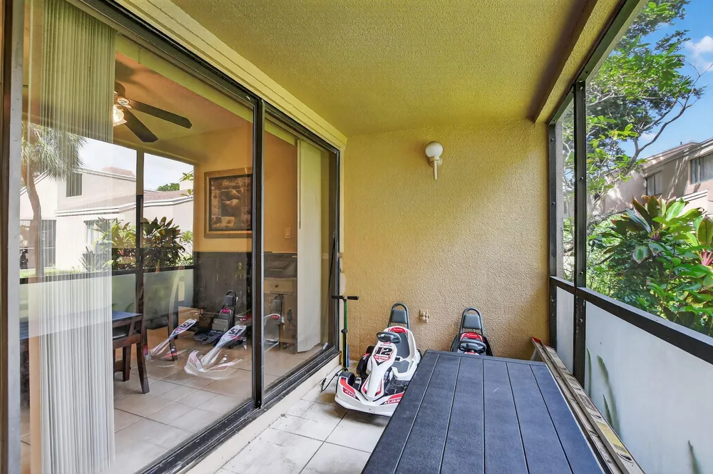 1061 NW 13th St, Boca Raton, FL 33486