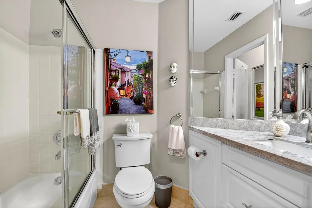 5188 Europa Dr, Boynton Beach, FL 33437