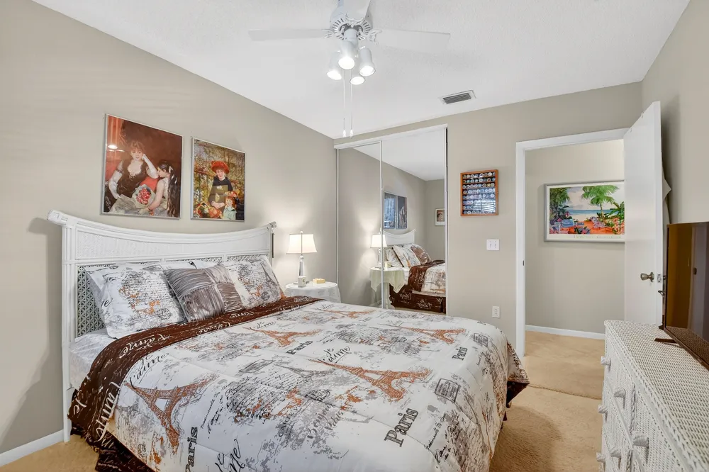 5188 Europa Dr, Boynton Beach, FL 33437