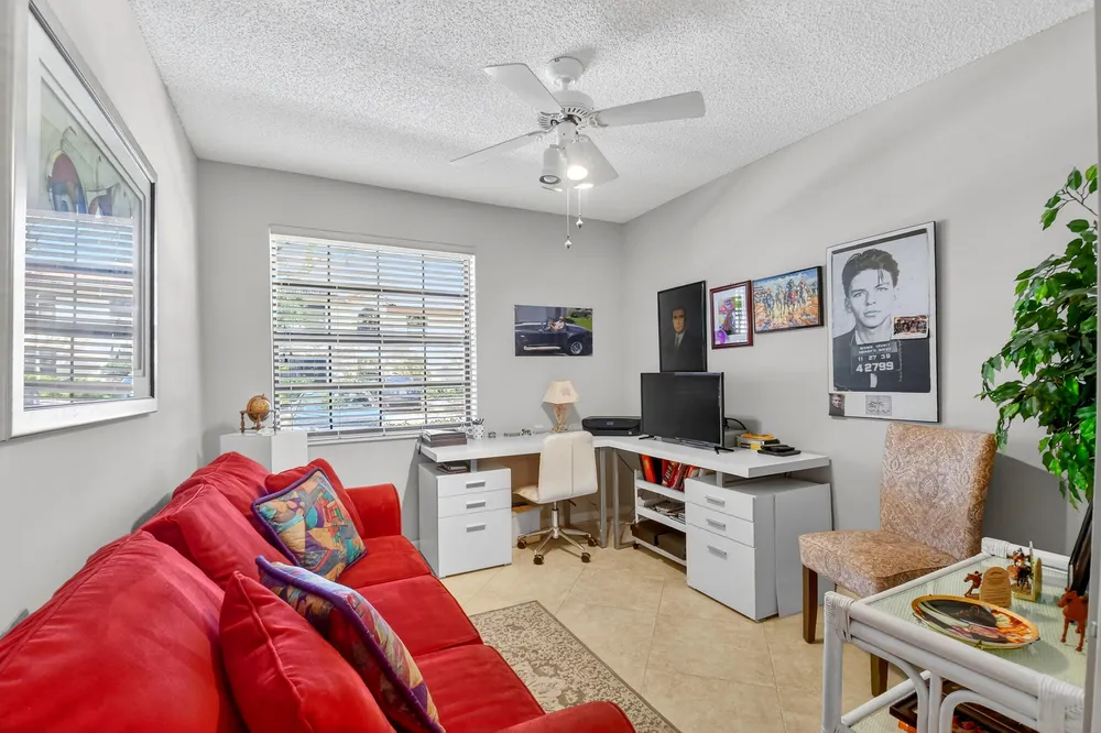 5188 Europa Dr, Boynton Beach, FL 33437