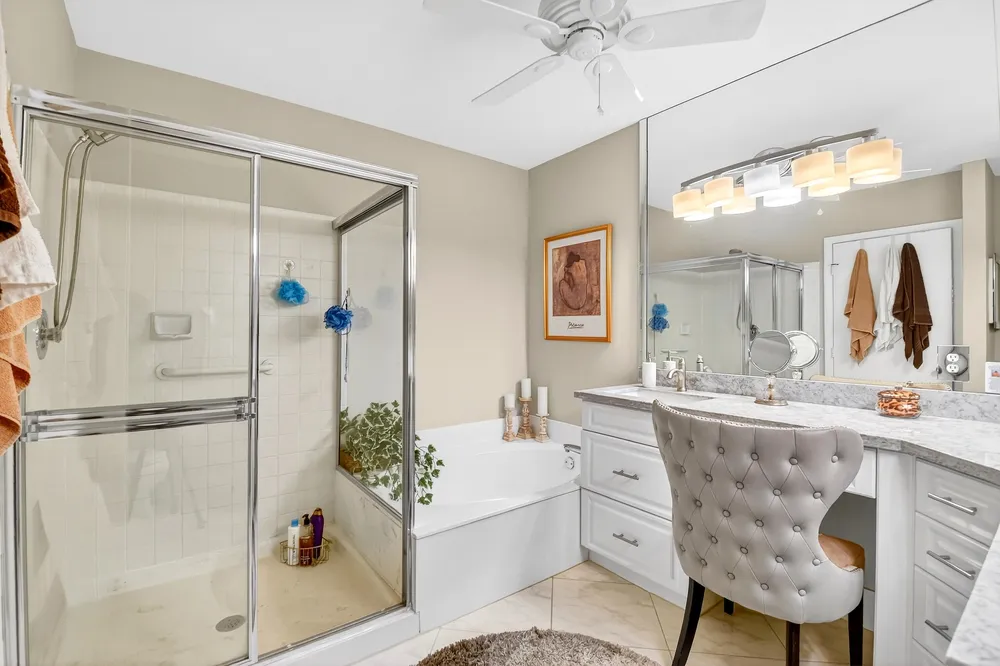 5188 Europa Dr, Boynton Beach, FL 33437