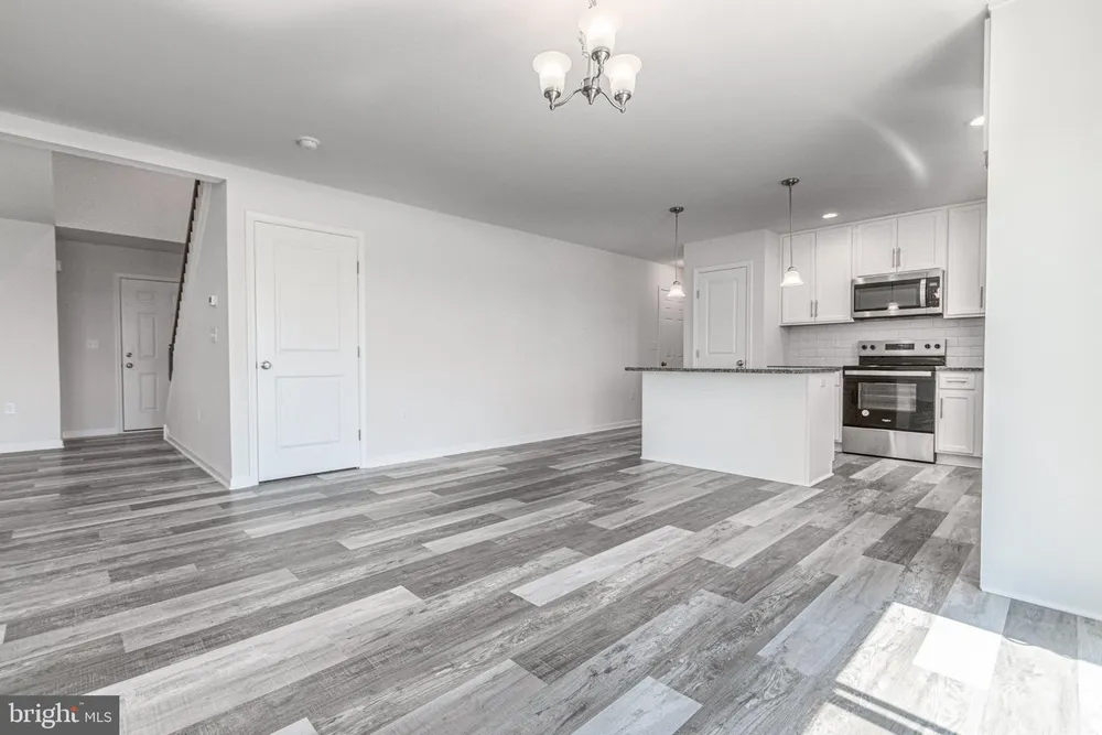322 Valley View Circle, York, PA 17408