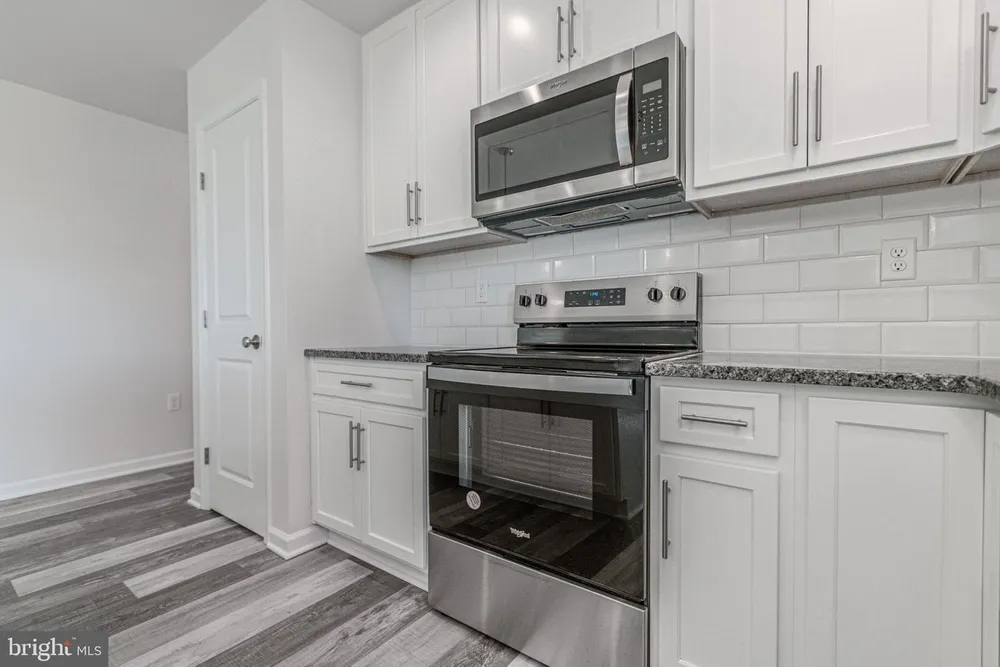 322 Valley View Circle, York, PA 17408