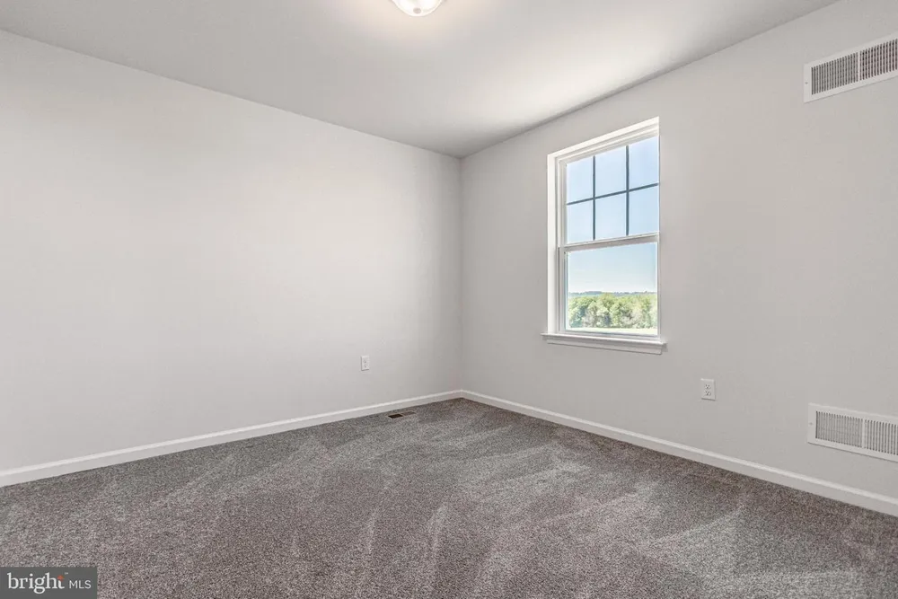 322 Valley View Circle, York, PA 17408