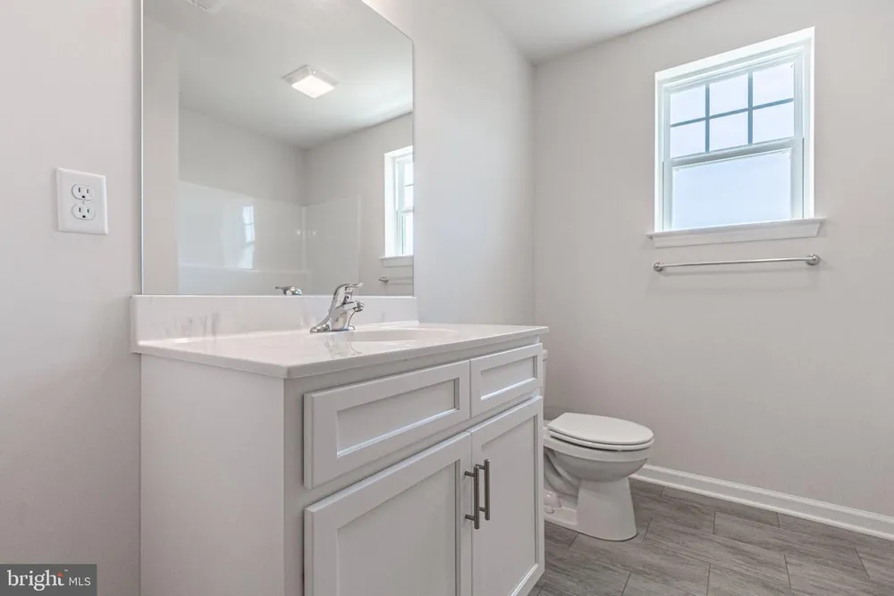 322 Valley View Circle, York, PA 17408