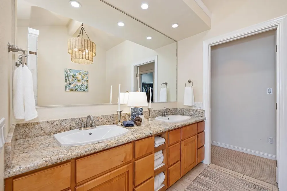 3645 Las Pasas Way, Sacramento, CA 95864