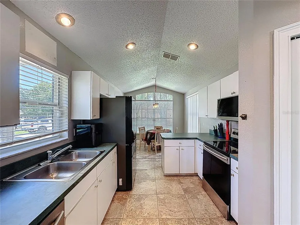 2213 Mallory Circle, Haines City, FL 33844